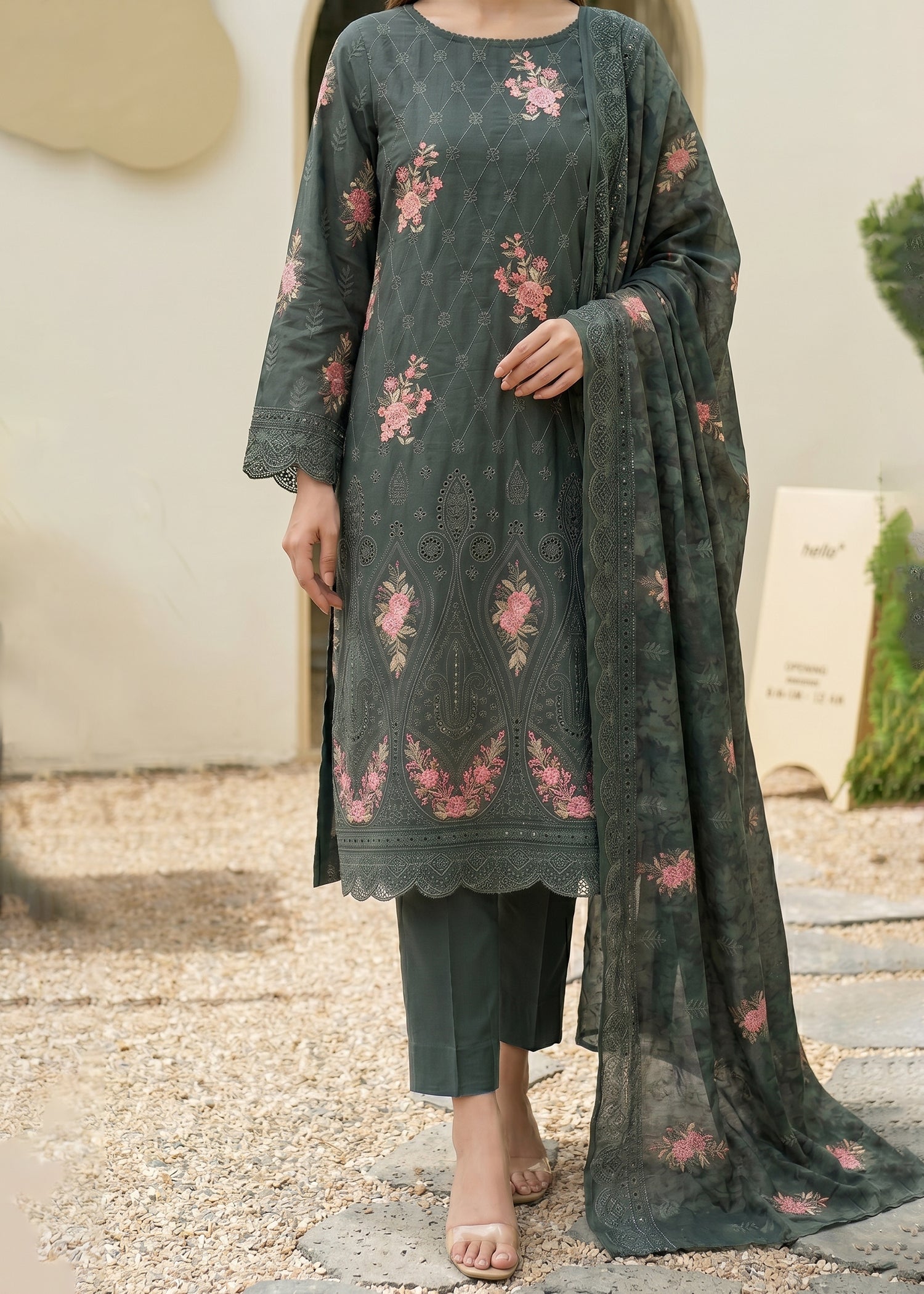 Zeenat - Green
